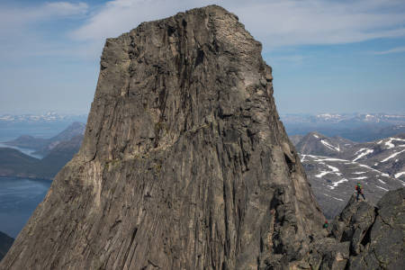 Stetind i Tysfjord i Nordland. Foto: Tore Meirik