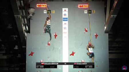 Aleksandra Miroslav er raskest i speed. Skjermdump av IFSC live-stream
