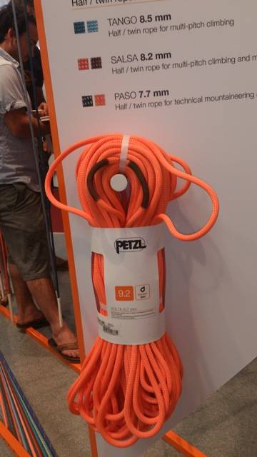 Petzl lanserer sine første tau. Så vidt vi vet er de produsert av Edelrid.