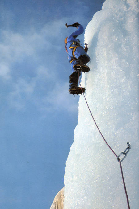 Rob Taylor på Haugsfossen i 1977. Foto: Henry Barber