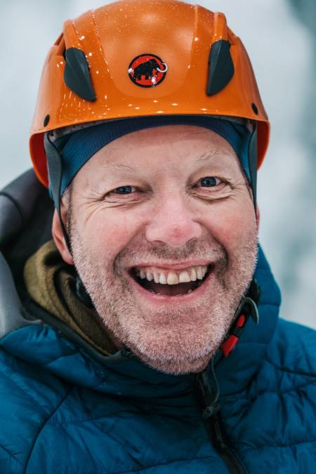 Hans Petter Håkonsen og Tau AS vil drifte isveggene på SNØ. Foto: Anders Vestergård.