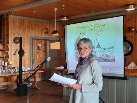 Anne Melgård forteller om Boeck og Keilhau. Foto: Lisa Kvålshaugen Bjærum